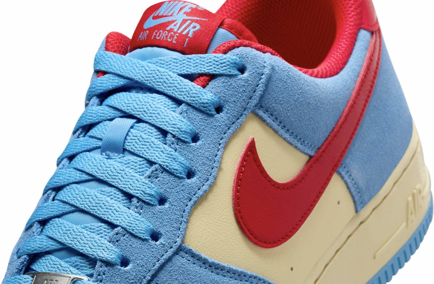 Giay Nike Air Force 1 Low '07 LV8 'Doraemon' FQ8714-401
