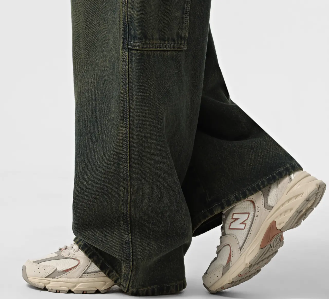 Alternative view of Giày New Balance 530 'Beige Feminino' U530SMA