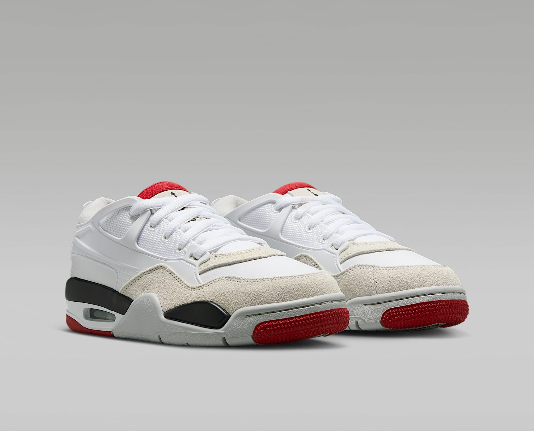 Giay Nike Air Jordan 4 RM 'White Black' FQ7938-102
