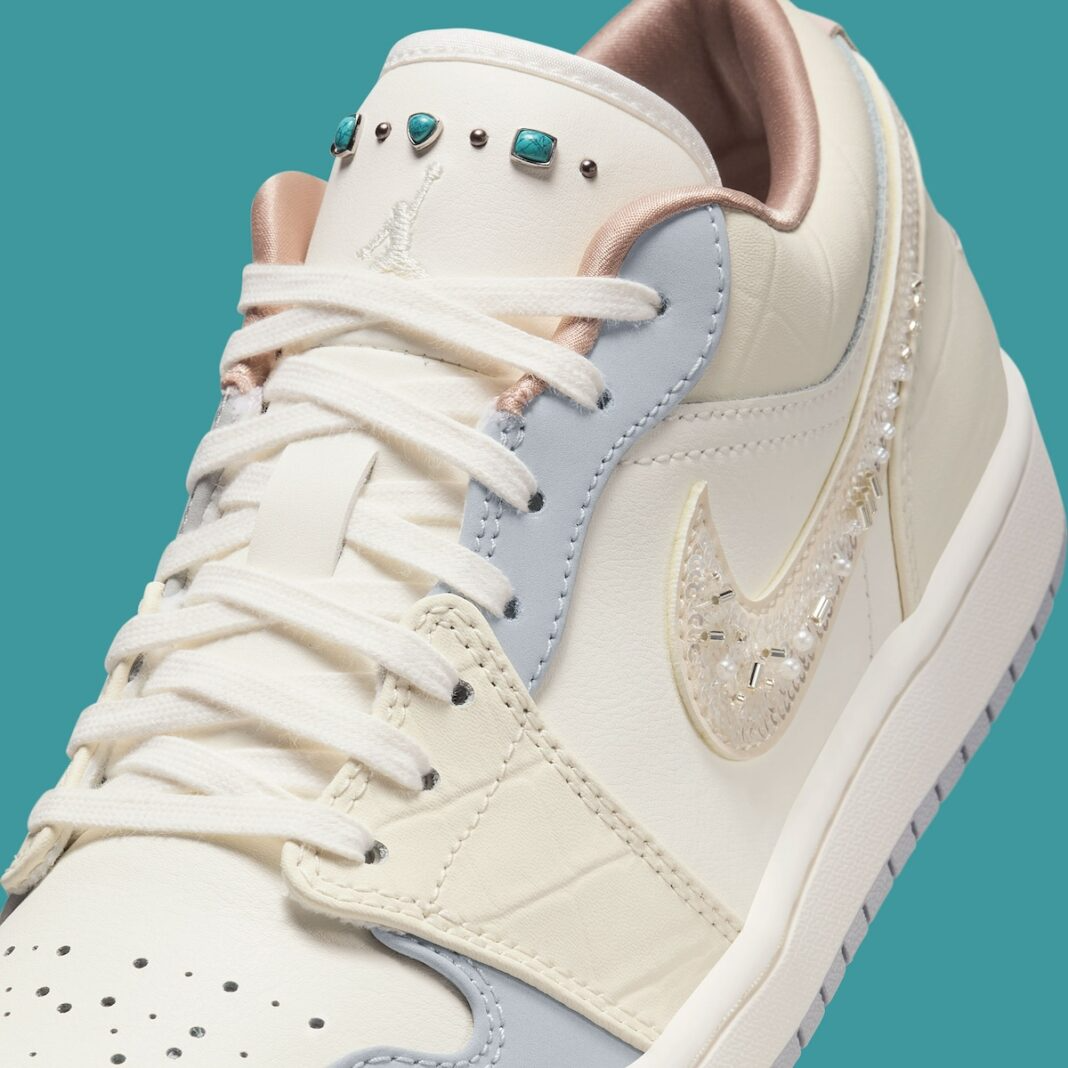 Alternative view of Giày Nike Air Jordan 1 Low 'Sail Soft Pearl' IH7323-100
