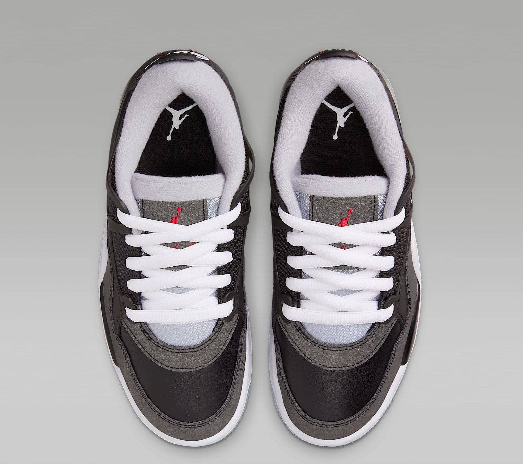 Giay Nike Air Jordan 4 RM 'Black Wolf Grey' HV5187-010