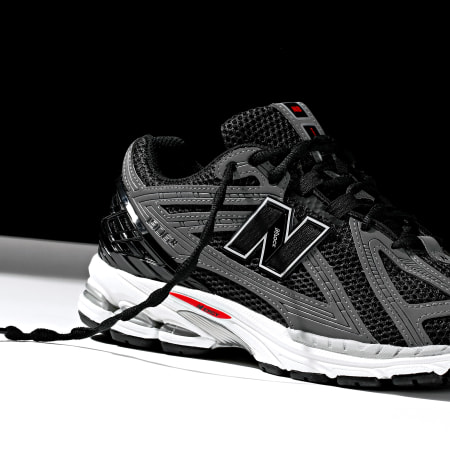 Giay New Balance 1906R 'Black Team Red Castlerock' U1906RCB