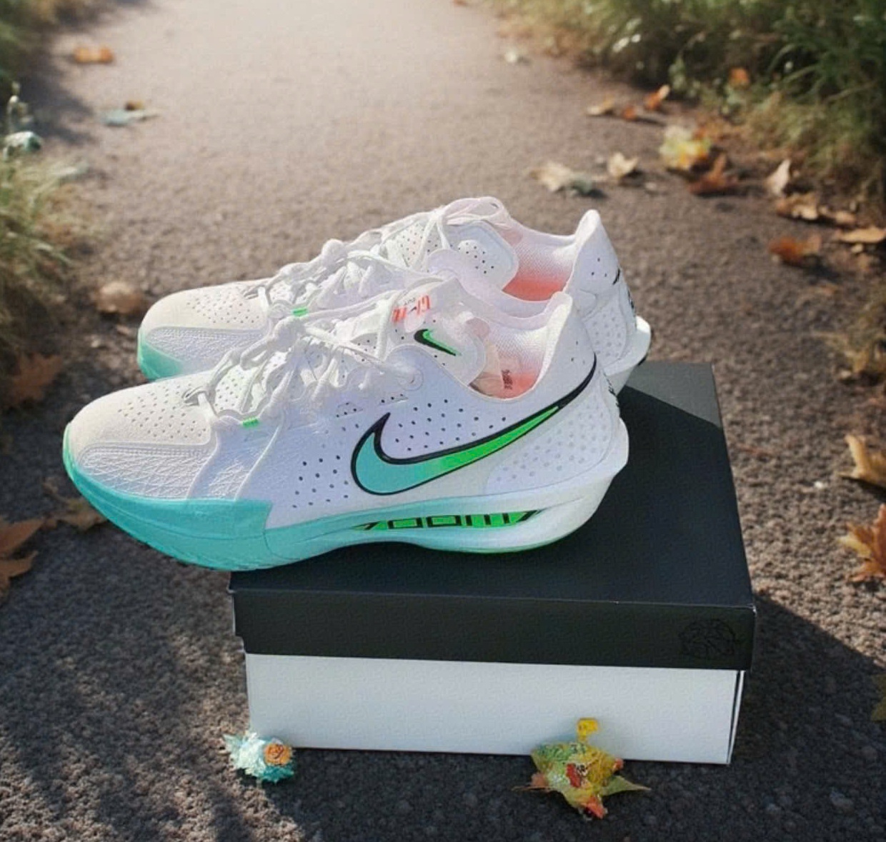 Giay Nike Zoom GT Cut 3 'White Green' DV2918-107
