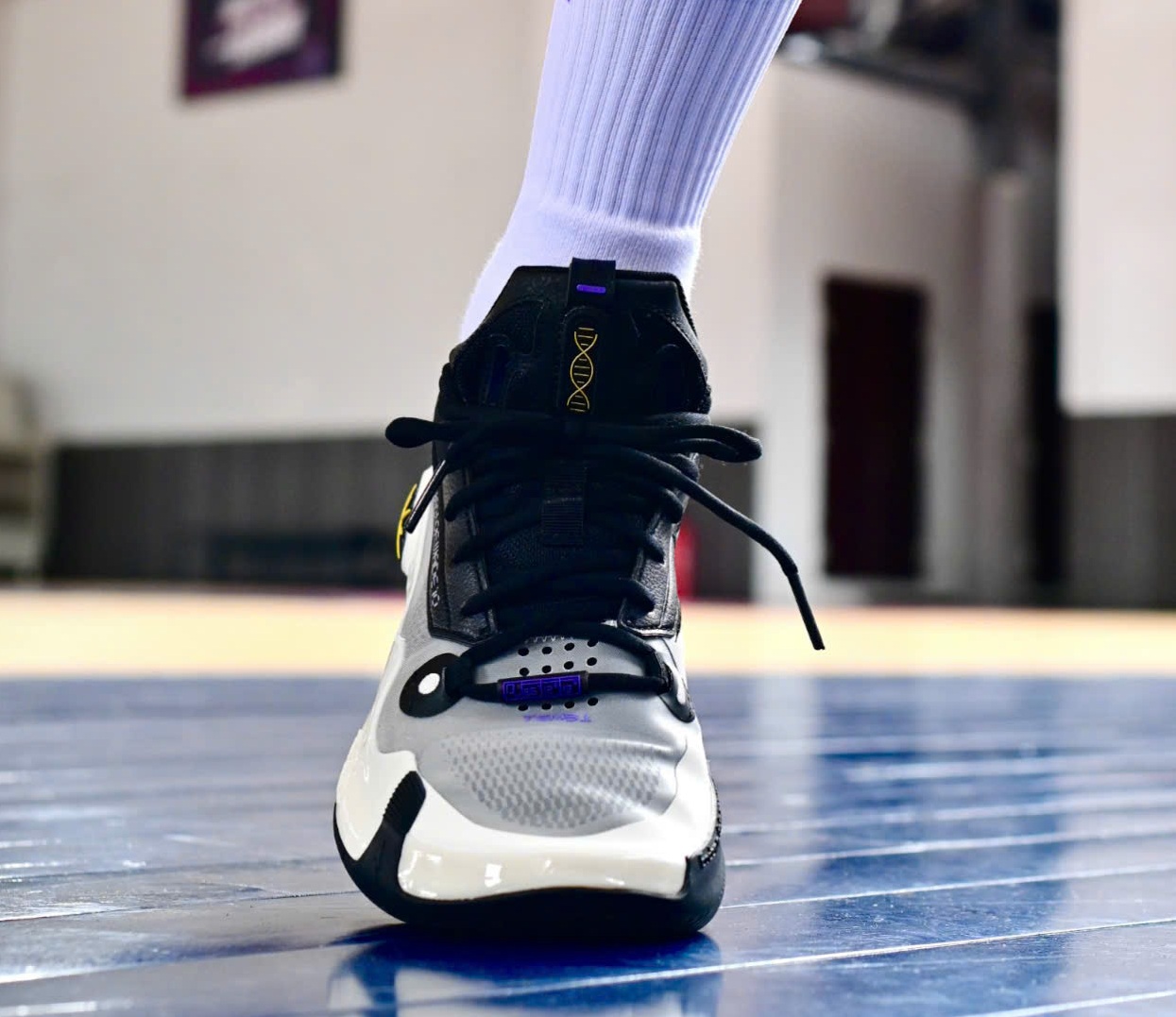 Alternative view of Giày Lining Way Of Wade 10 Low 'Crab Shell' ABAS083-9