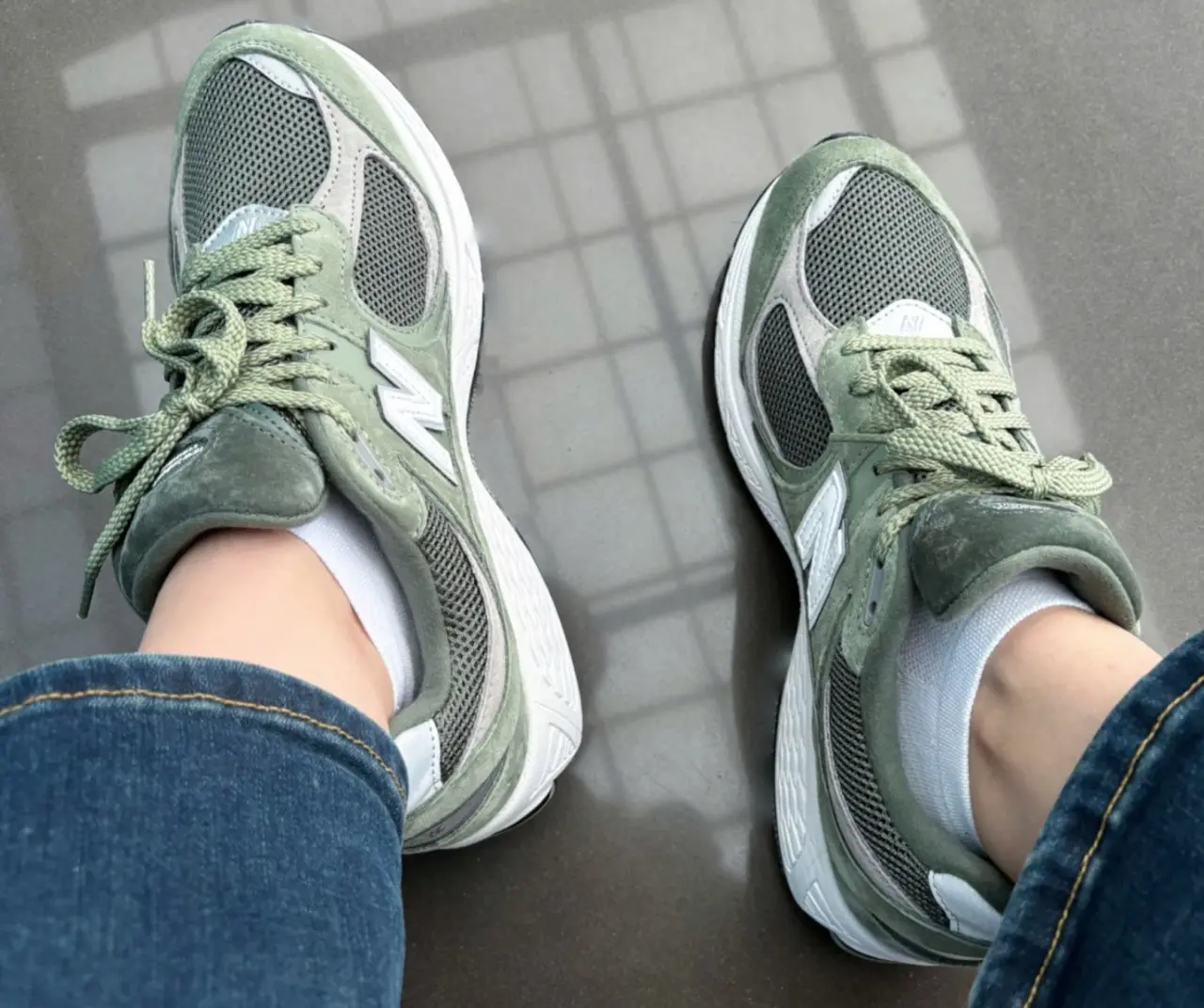 Alternative view of Giày New Balance 2002R 'White Dark Juniper' U2002RWA