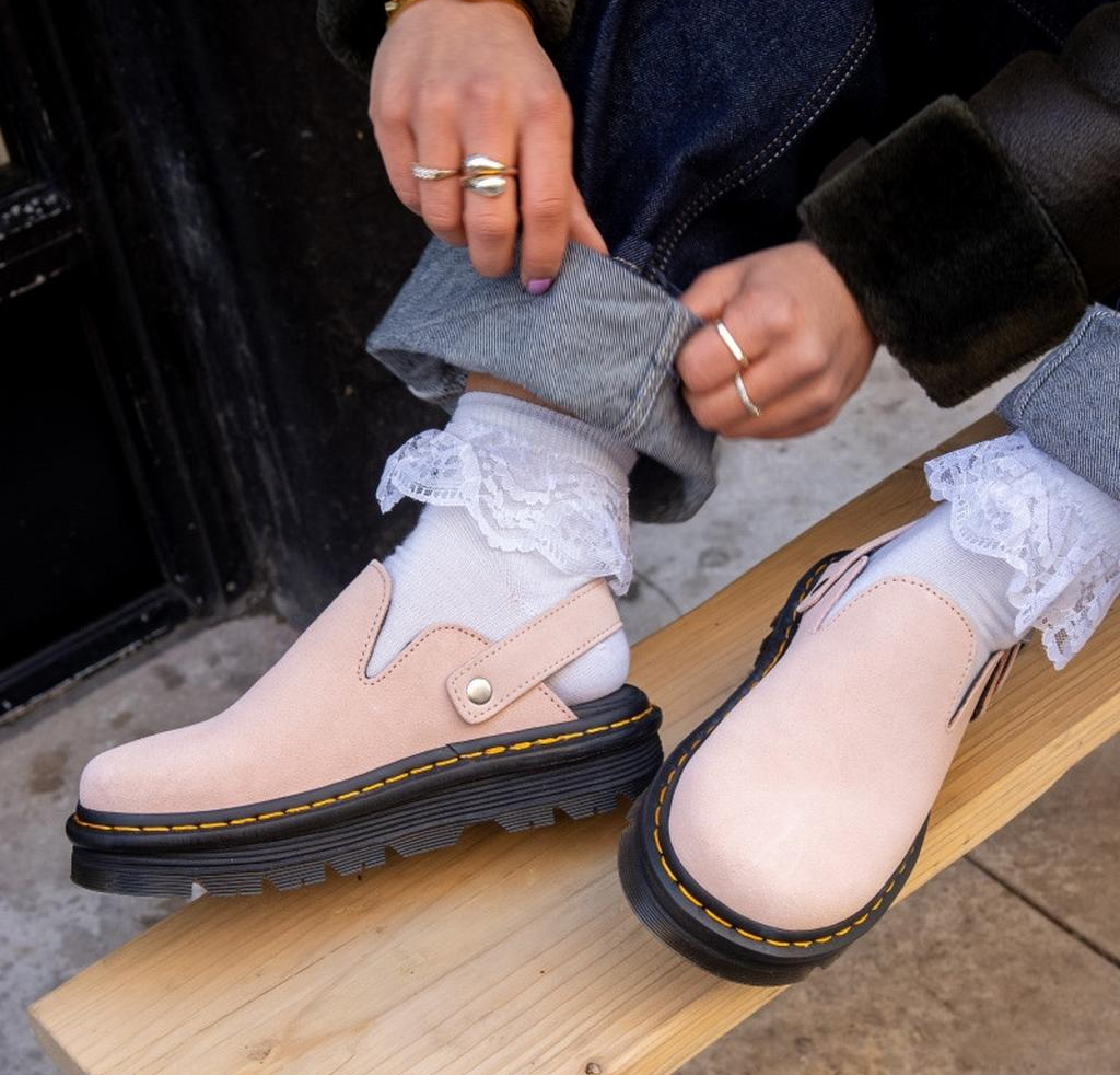 Alternative view of Dép Dr. Martens Zebzag Suede Platform 'Powder Pink' 31937650