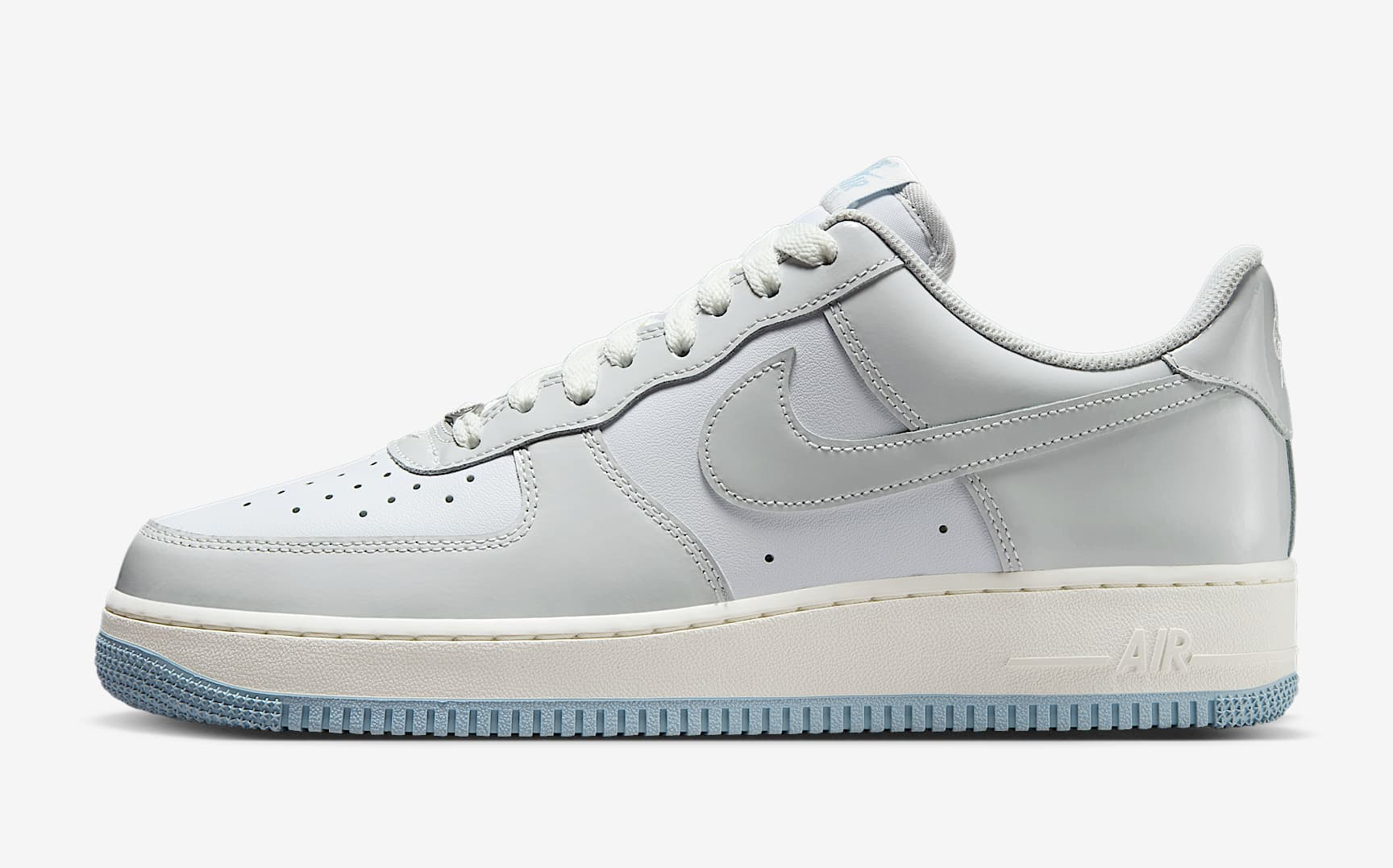 Alternative view of Giày Nike Air Force 1 Low '07 'Photon Dust' IH4461-100