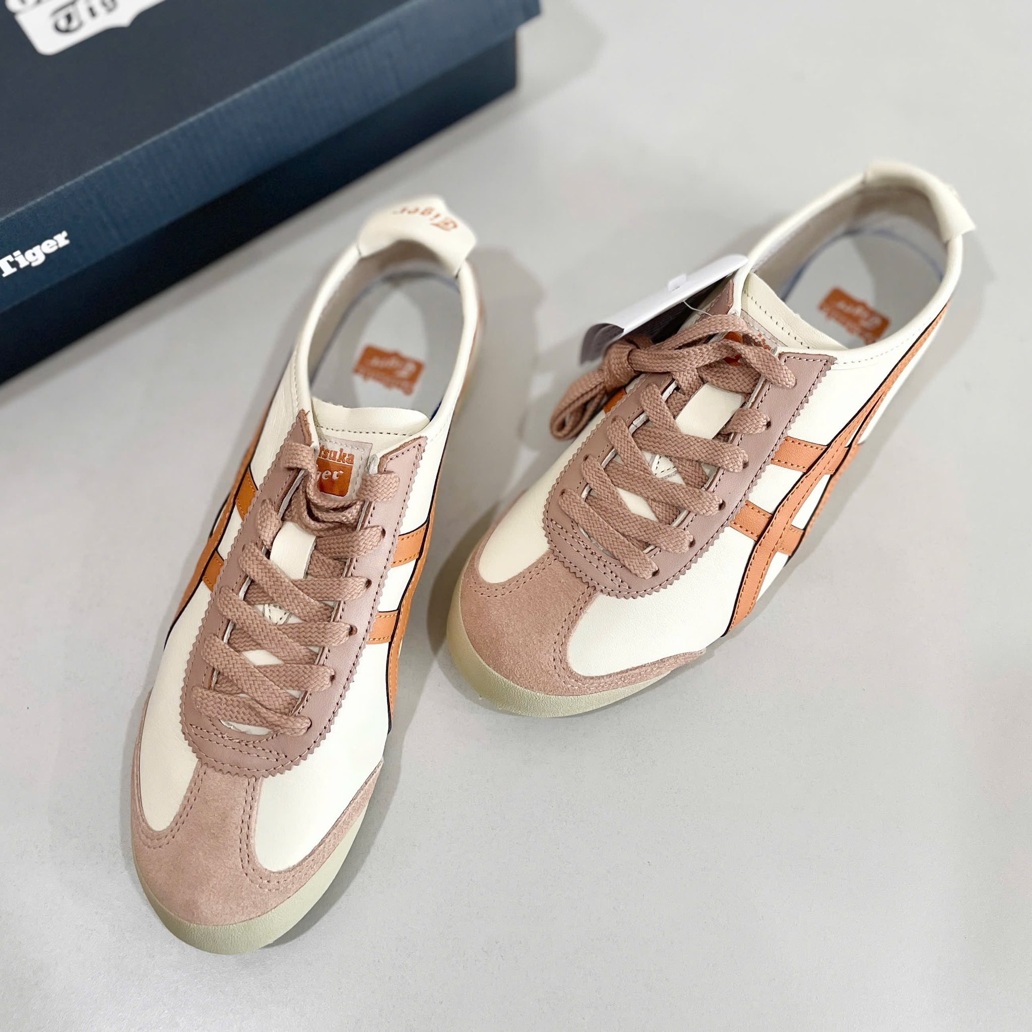 Alternative view of Giày Onitsuka Tiger Mexico 66 'Birch Rust Orange' 1183C102-204