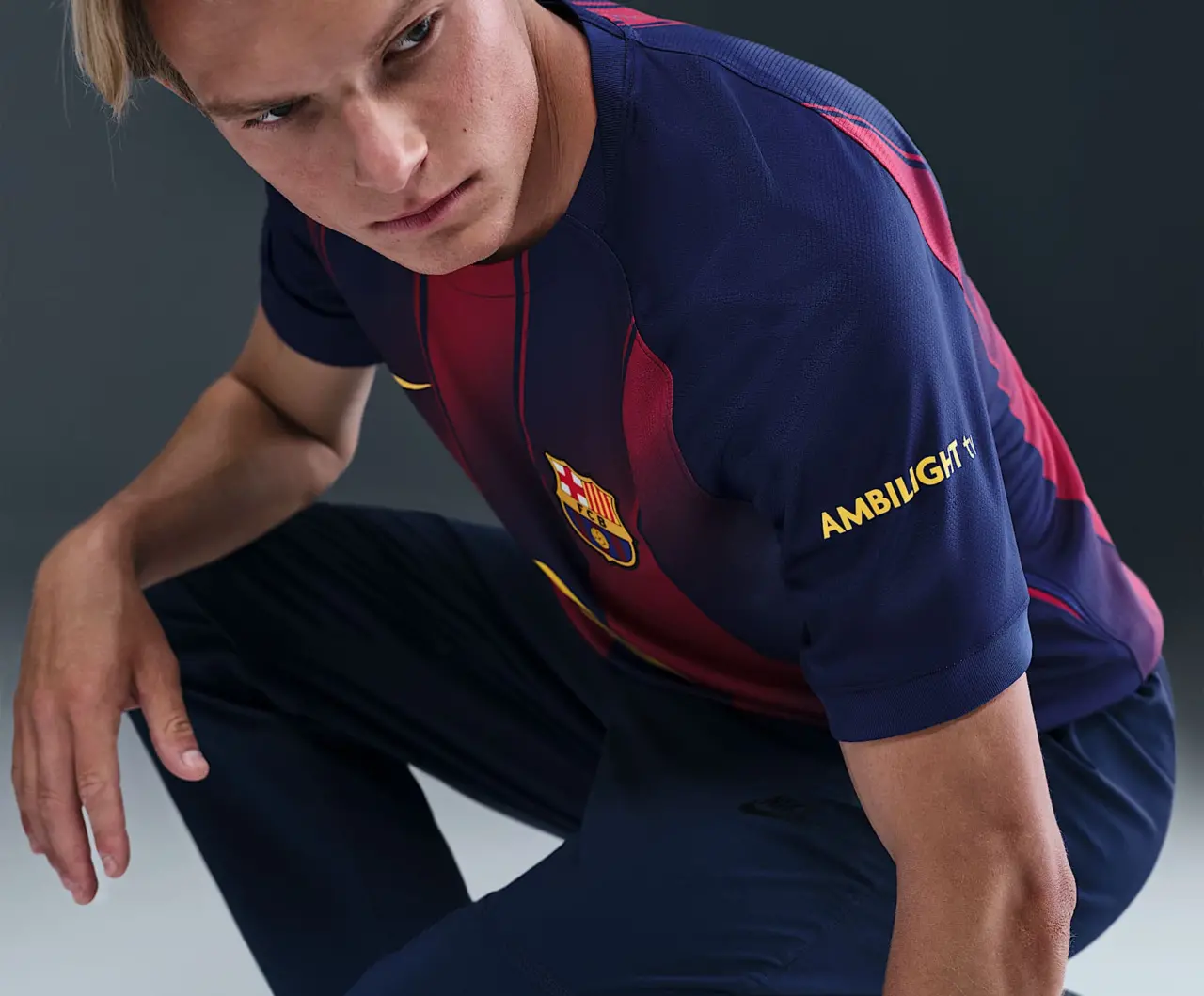 Alternative view of Áo Nike FC Barcelona 2025/26 Stadium Home 'Blue Red' HJ4590-456