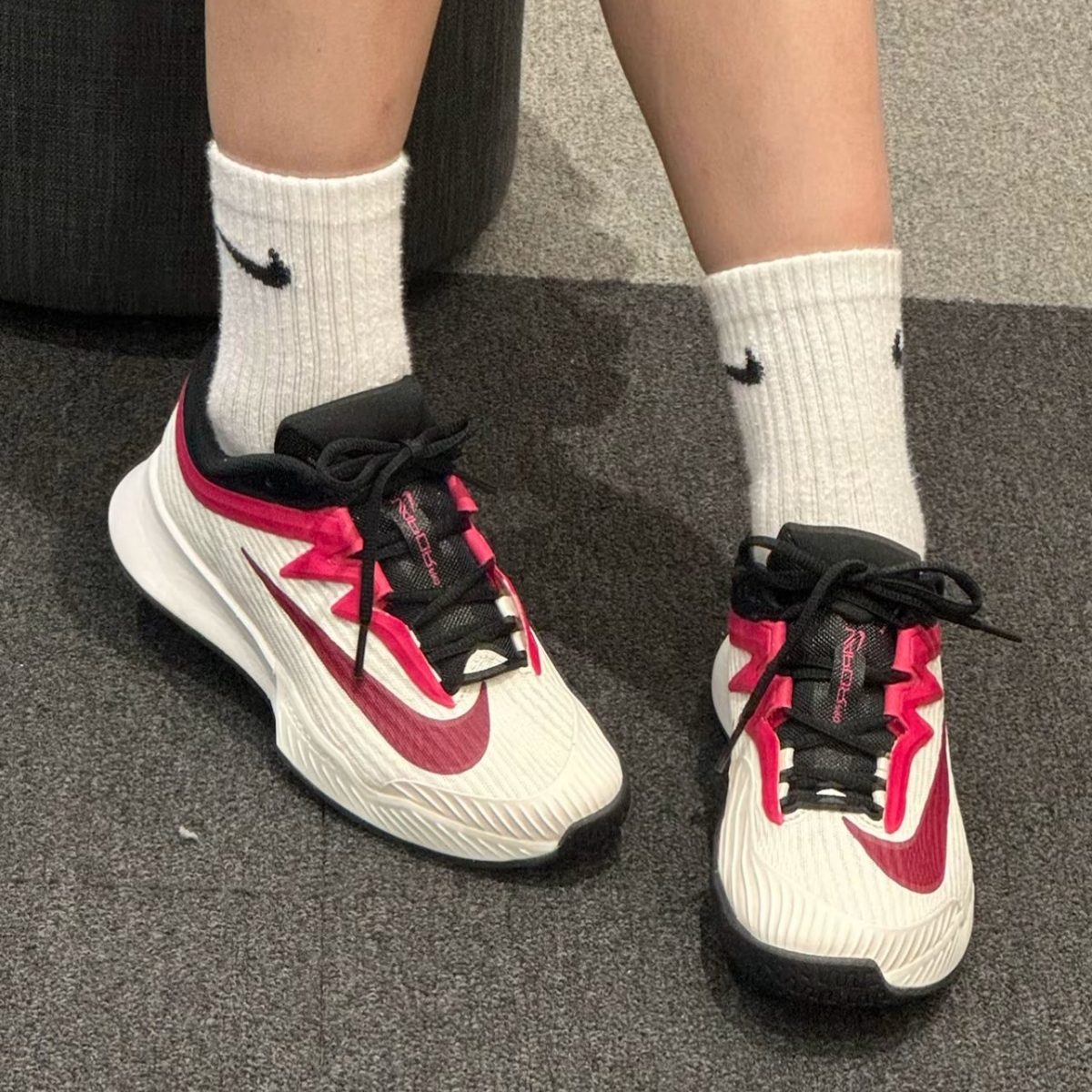 Alternative view of Giày Nike Court Air Zoom Vapor 3 HC ‘Beige Pink’ FZ2158-104