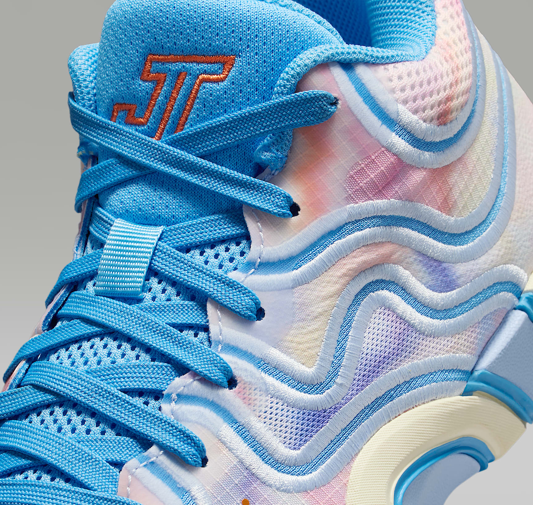 Alternative view of Giày Nike Air Jordan Tatum 3 GS 'Tie Dye' HF3136-400