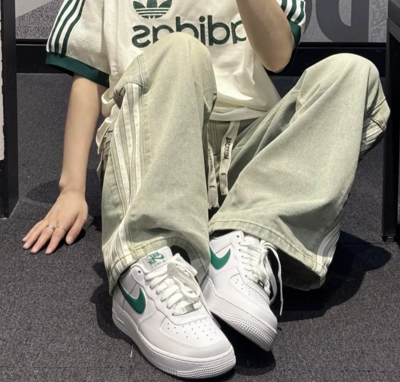 Alternative view of Giày Nike Air Force 1 'White' FJ4146-121