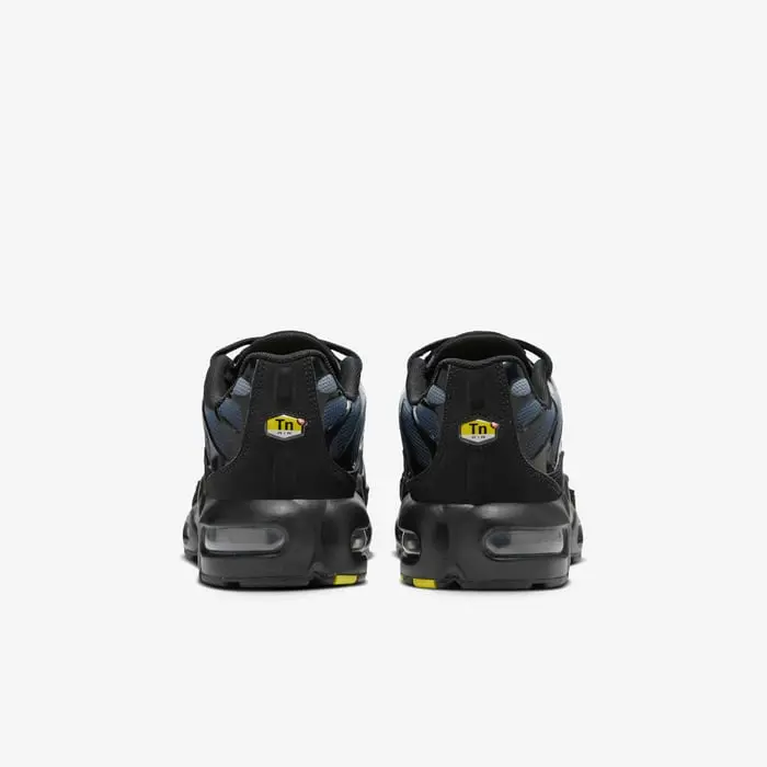 Alternative view of Giày Nike Air Max Plus GS 'Black Wolf Grey' CD0609-033