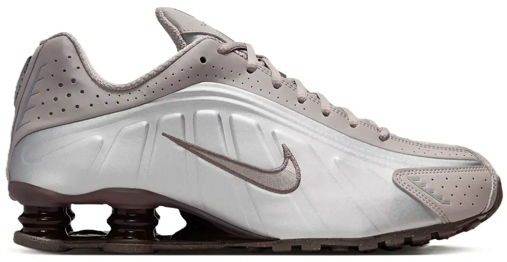 Giày Nike Shox R4 'Cave Stone' HQ1988-200