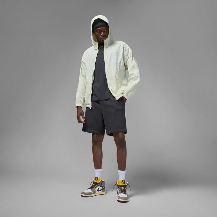 Alternative view of Giày Nike Air Jordan 1 Mid SE 'White Cave Stone' HQ2011-100