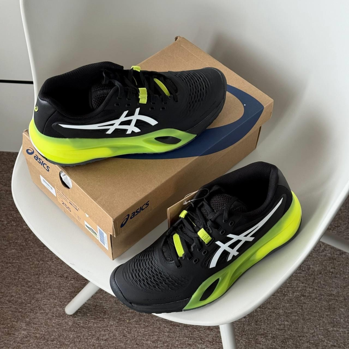 Alternative view of Giày Asics GEL-RESOLUTION X 'Black White' 1041A481-002