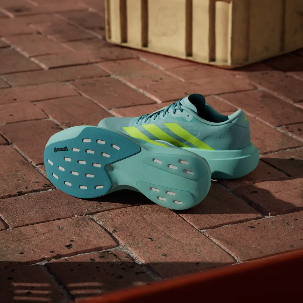Alternative view of Giày Adidas Adizero Evo SL 'Semi Flash' JS4452
