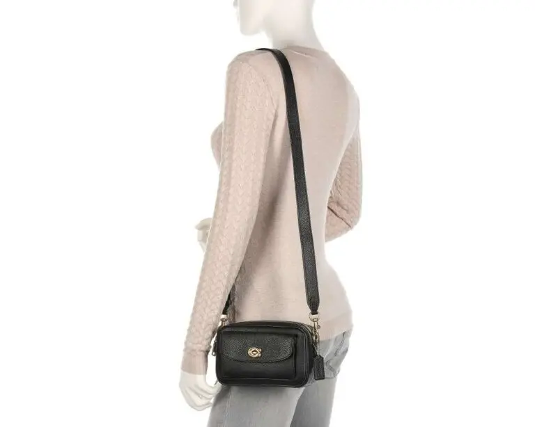 Alternative view of Túi Coach Willow Camera Shoulder Bag 'Black' C0823-B4-BK