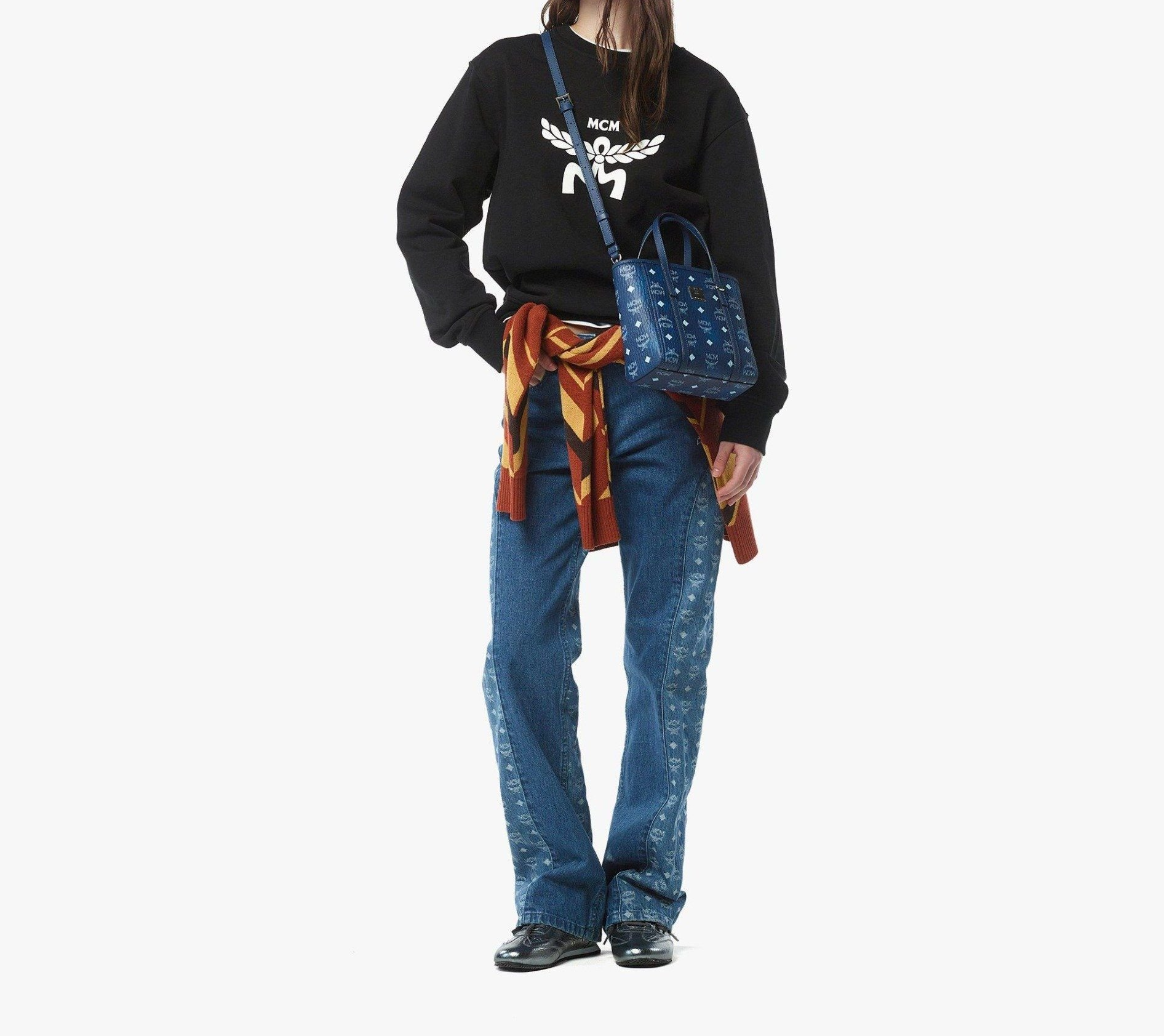 Alternative view of Túi MCM Toni Top-Zip Shopper 'Blue Visetos' MWPFAMT081F001