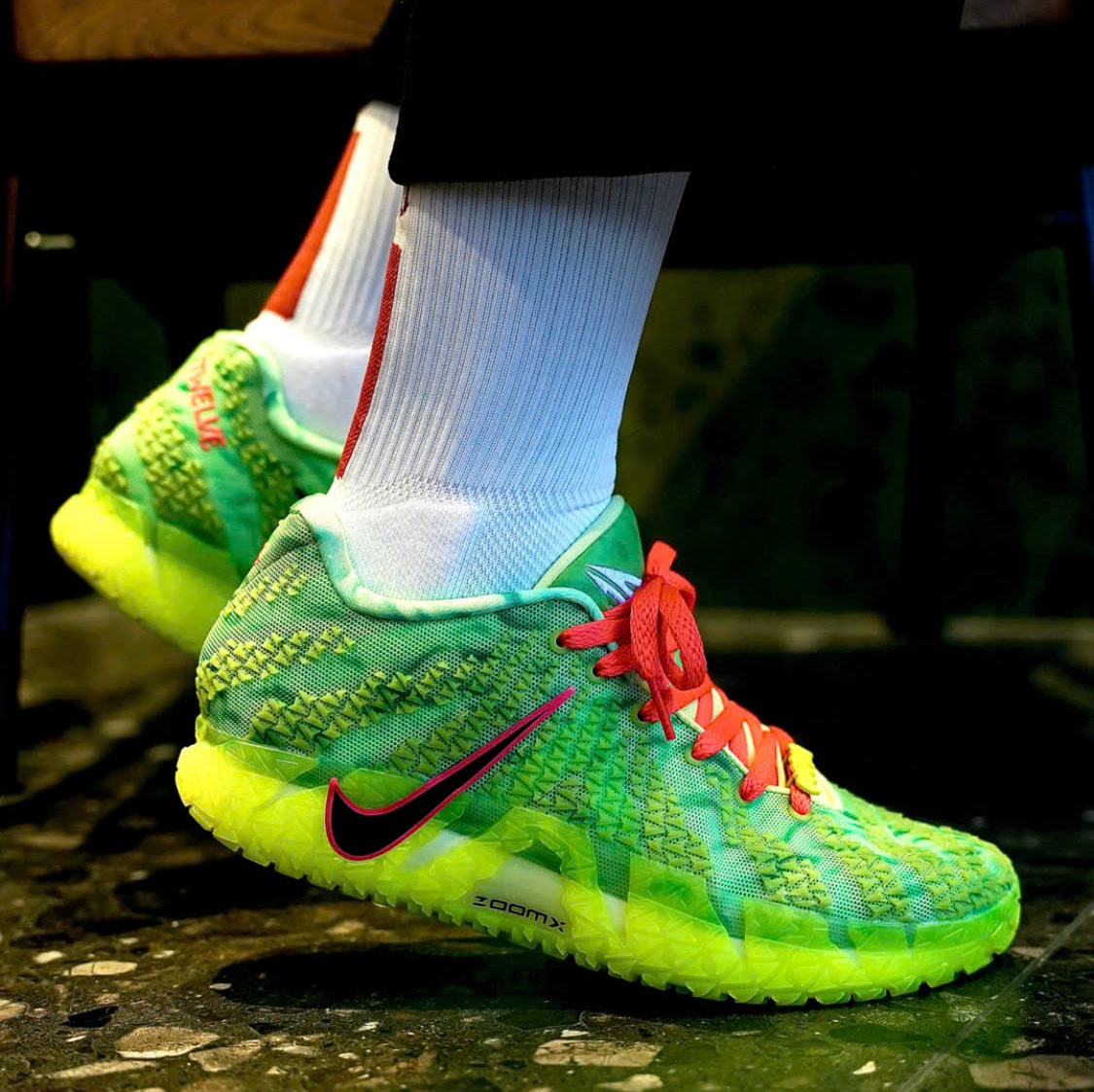 Alternative view of Giày Nike Ja 3 'Zombie' HV9923-700