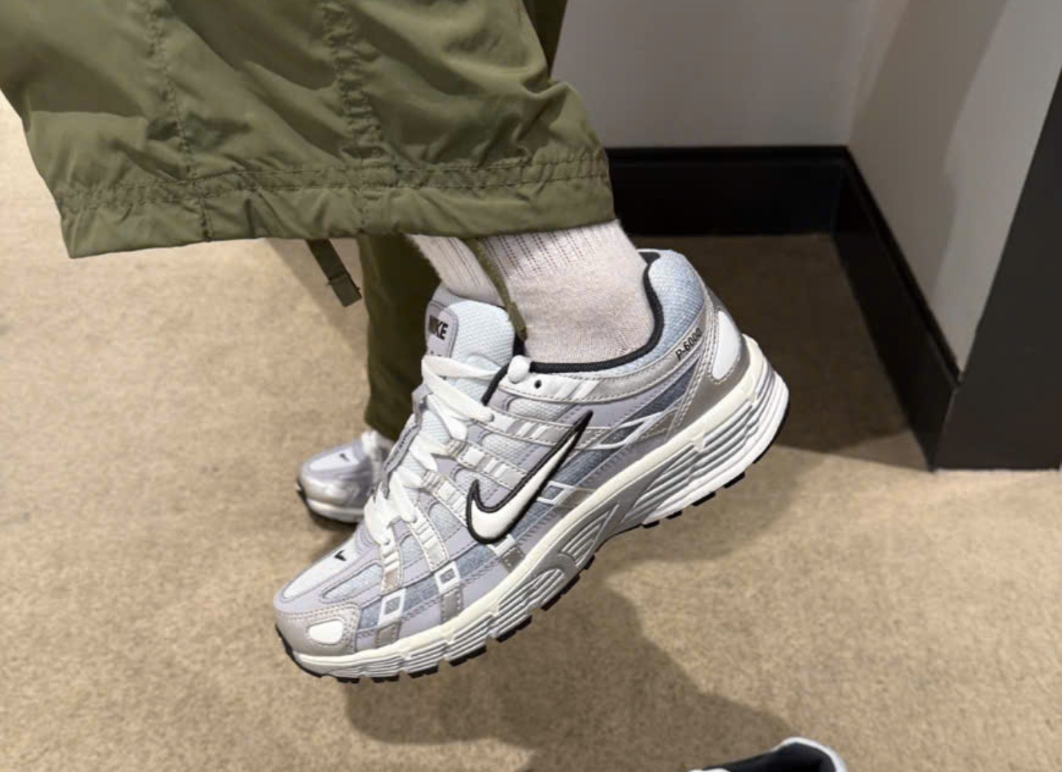 Giày Nike P-6000 'Metallic Silver' IH4465-095 - Ảnh 4
