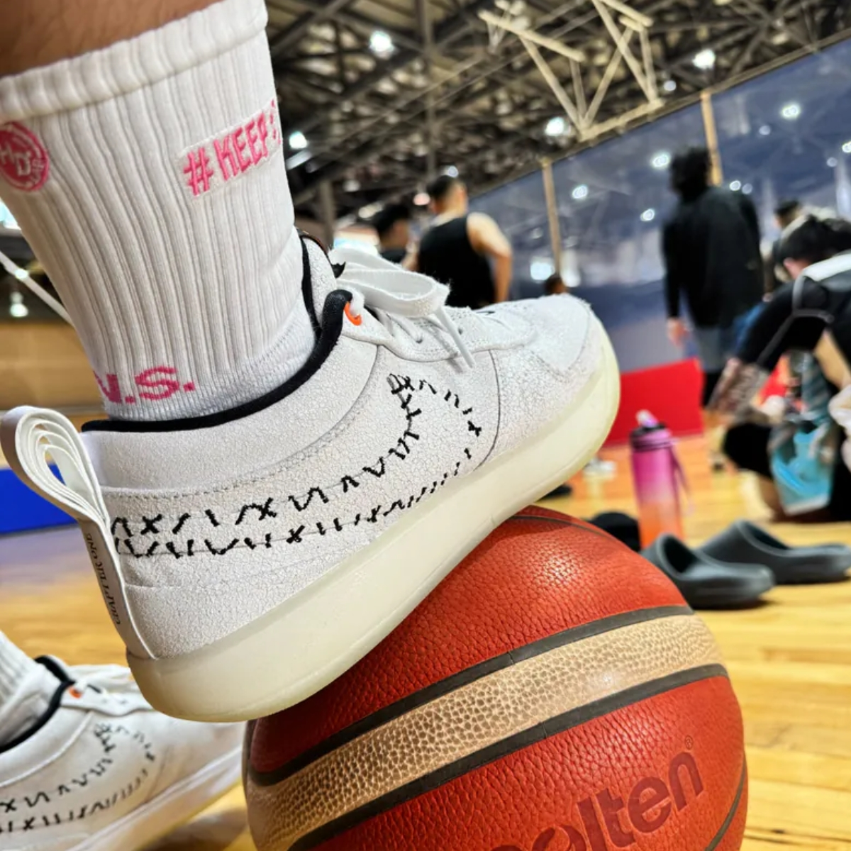 Alternative view of Giày Nike Book 1 'The Nightmare Before Christmas' FJ4250-102