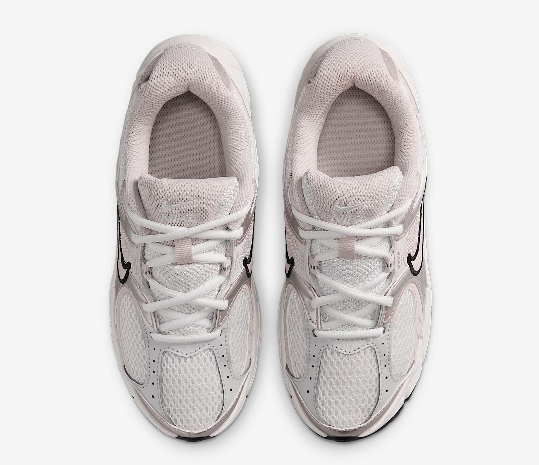 Alternative view of Giày Nike V5 RNR 'Summit White' HQ6411-102