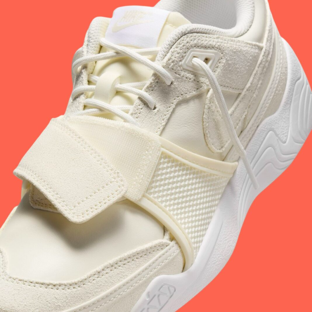 Alternative view of Giày Nike Zoom Field Jaxx SP x Travis Scott 'Sail' HQ3061-100