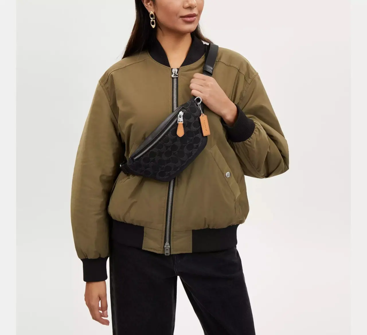 Alternative view of Túi Coach Warren Mini Belt Bag 'Black' CO918-SVBK