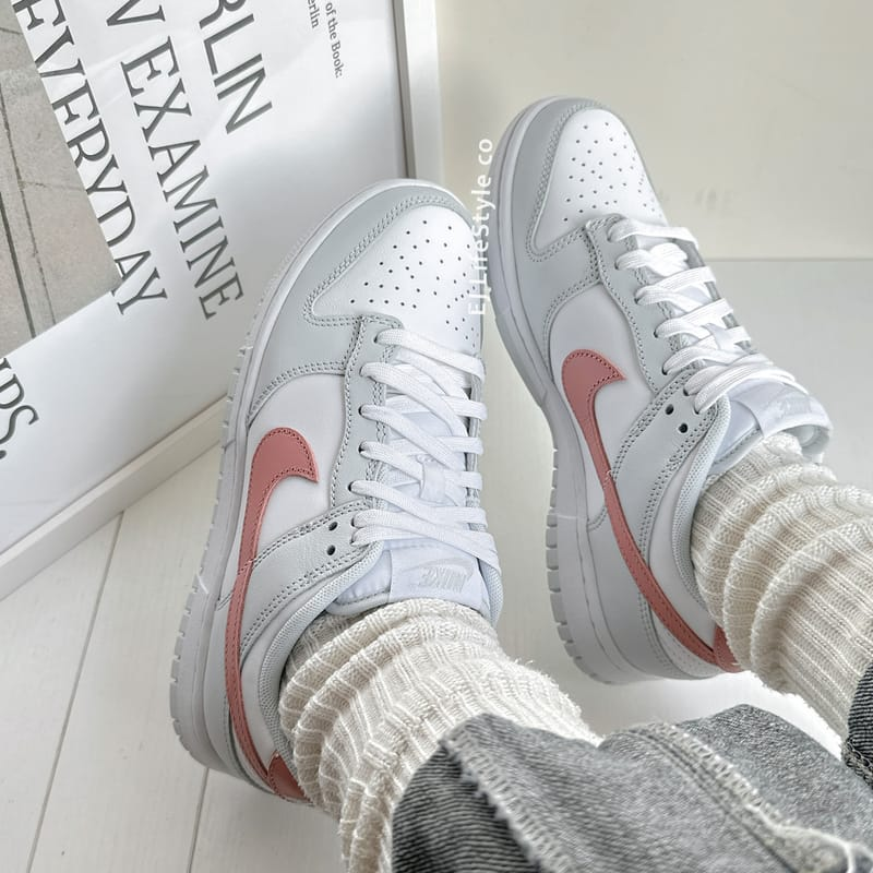 Alternative view of Giày Nike Dunk Low Retro 'Red Stardust' HF0730-160