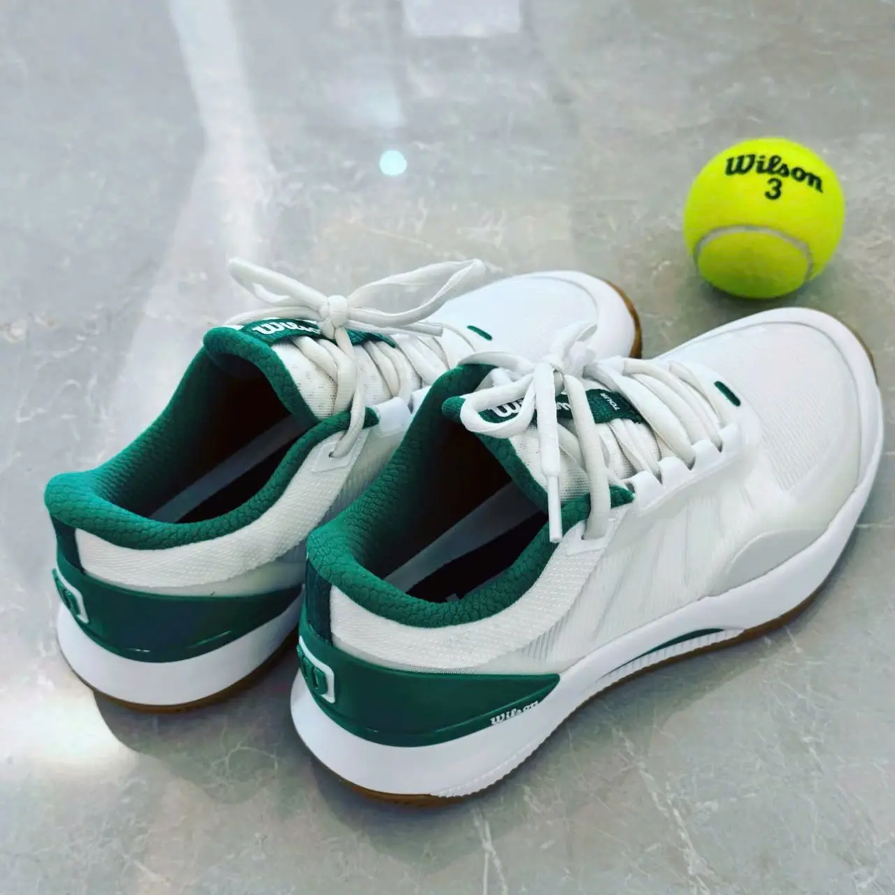 Alternative view of Giày Wilson Intrigue Tour 'White Green' WRS337020