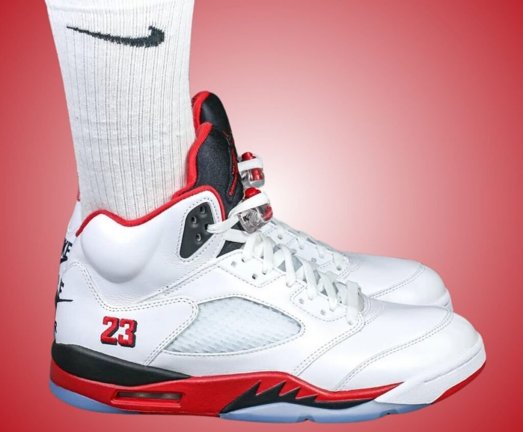 Giày Nike Air Jordan 5 OG ‘Fire Red’ 2025 HQ7978-101 - Ảnh 2