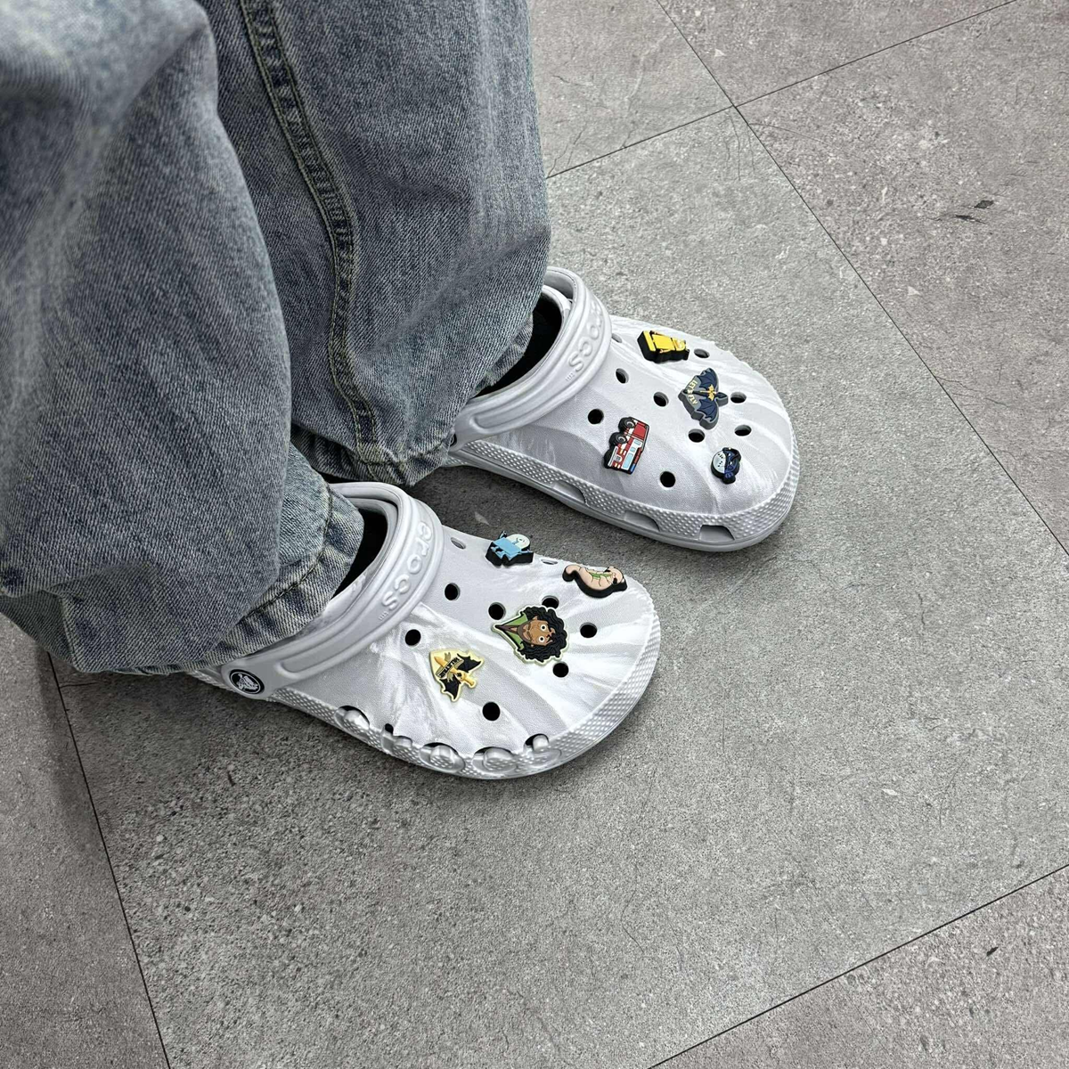 Alternative view of Dép Crocs Baya Marbled ‘Atmosphere’ 206935-1FS