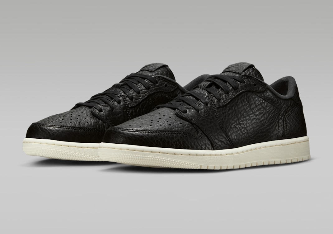 Giày Nike Air Jordan 1 Retro Low 'Swooshless Black' 848775-005 - Ảnh 4
