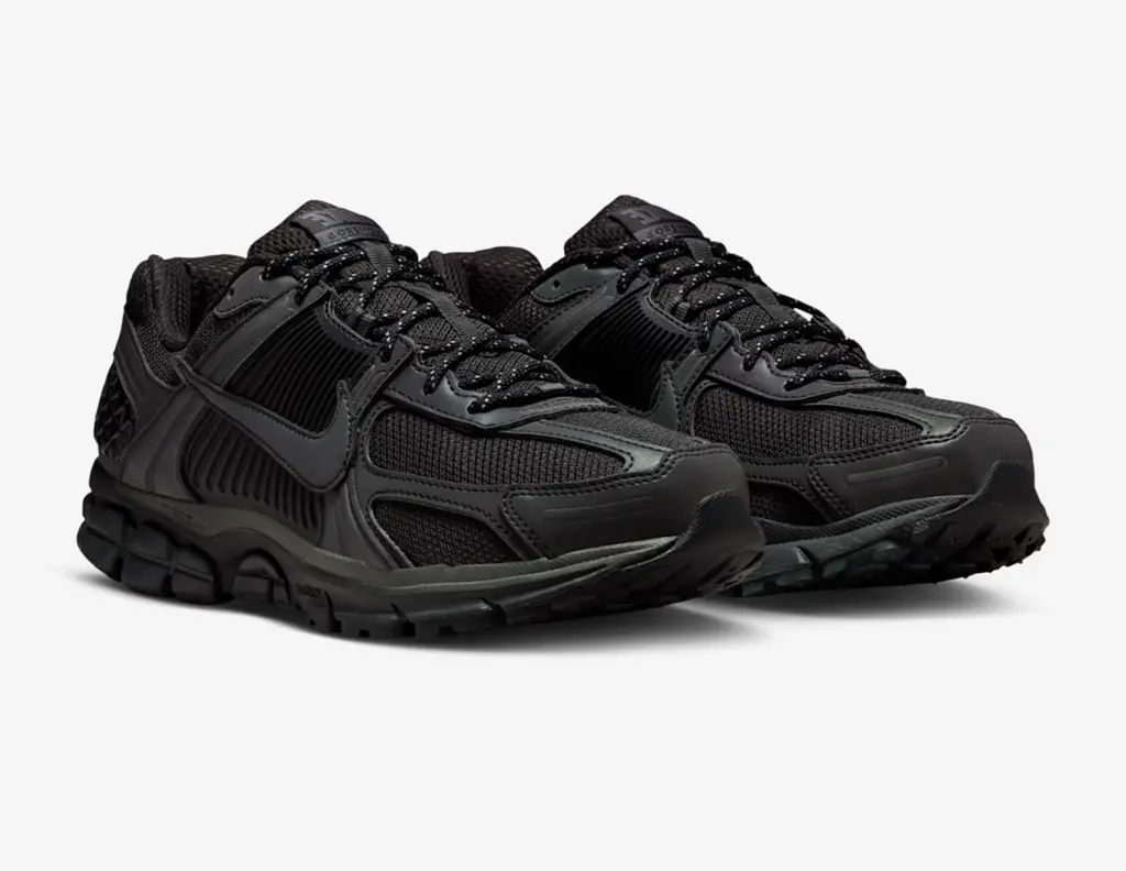 Alternative view of Giày Nike Zoom Vomero 5 'Black Reflective' IM6597-001