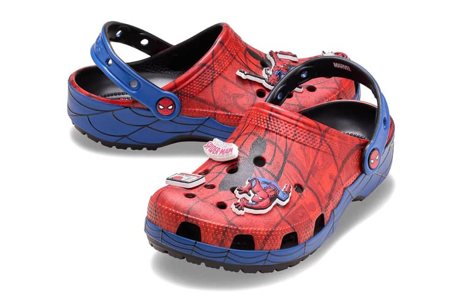 Alternative view of Dép Crocs Classic Clog 'Marvel Spider-Man' 211408-90H