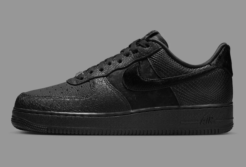 Alternative view of Giày Nike Air Force 1 Low ’07 LX ‘Black’ HQ1977-001