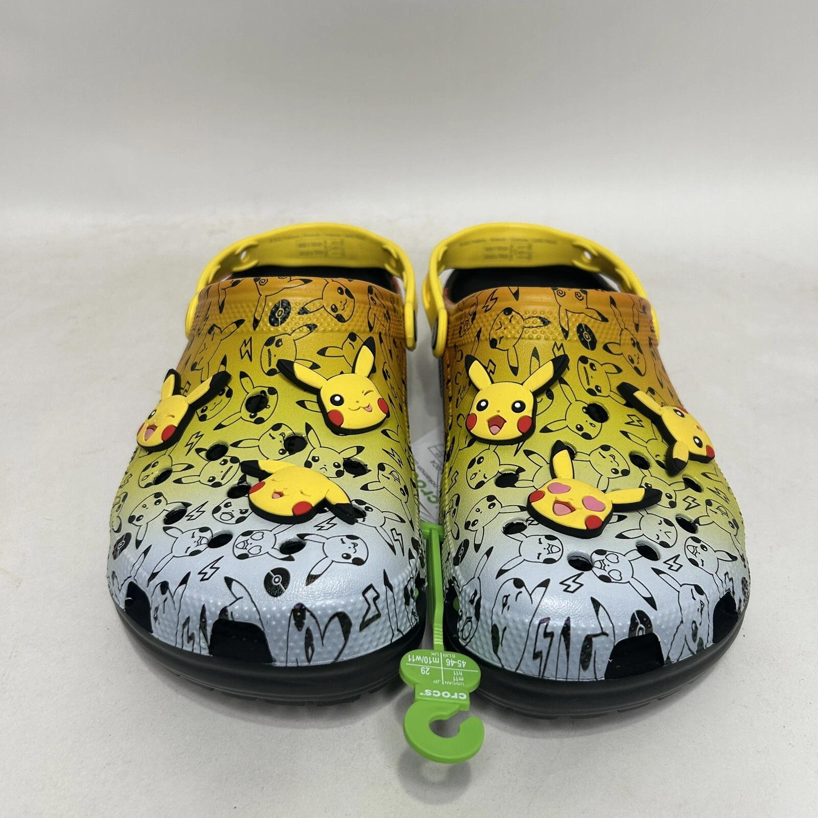 Alternative view of Dép Crocs x Pokemon Classic Clog 'Pikachu' 207761-0C4