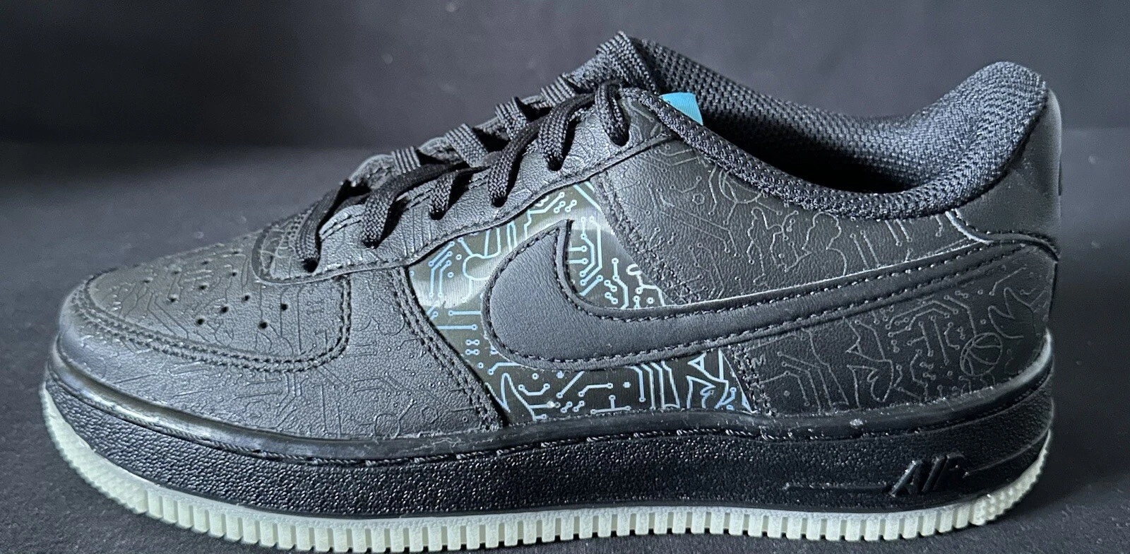 Alternative view of Giày Nike Air Force 1 Low 'Computer Chip' DN1434-001