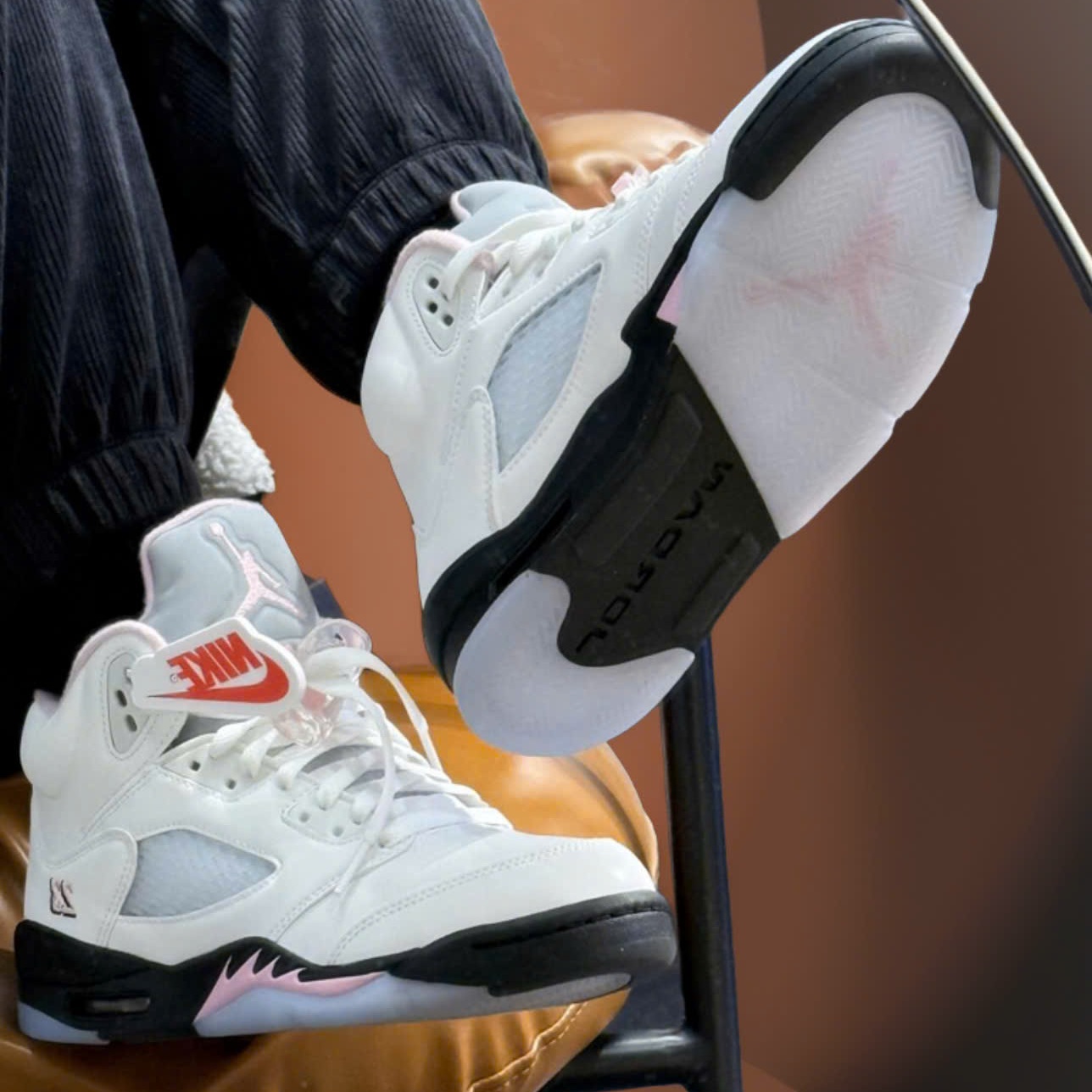 Alternative view of Giày Nike Air Jordan 5 Retro ‘White’ HQ7980-102