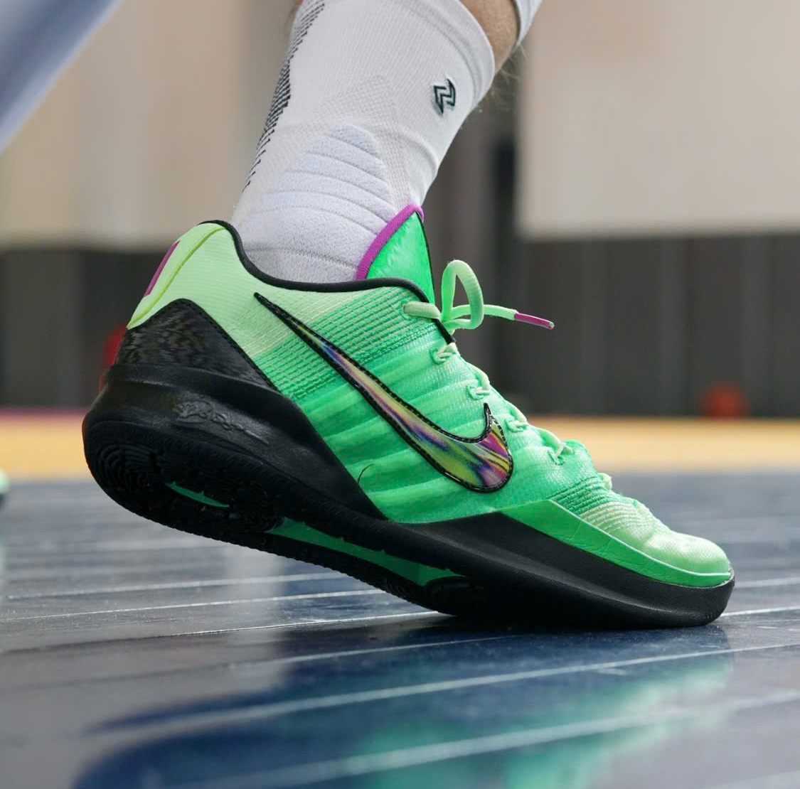 Giày Nike Sabrina 3 ‘Green Shock’ II3986-300 - Ảnh 5