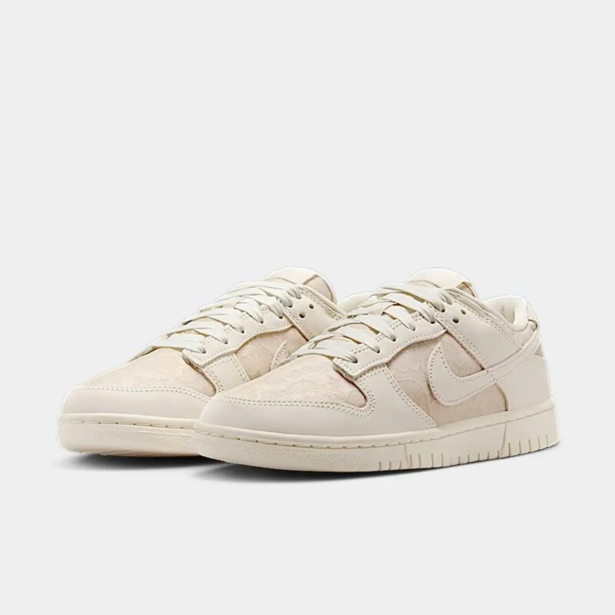 Alternative view of Giày Nike Dunk Low 'Light Orewood Brown' HJ5870-100