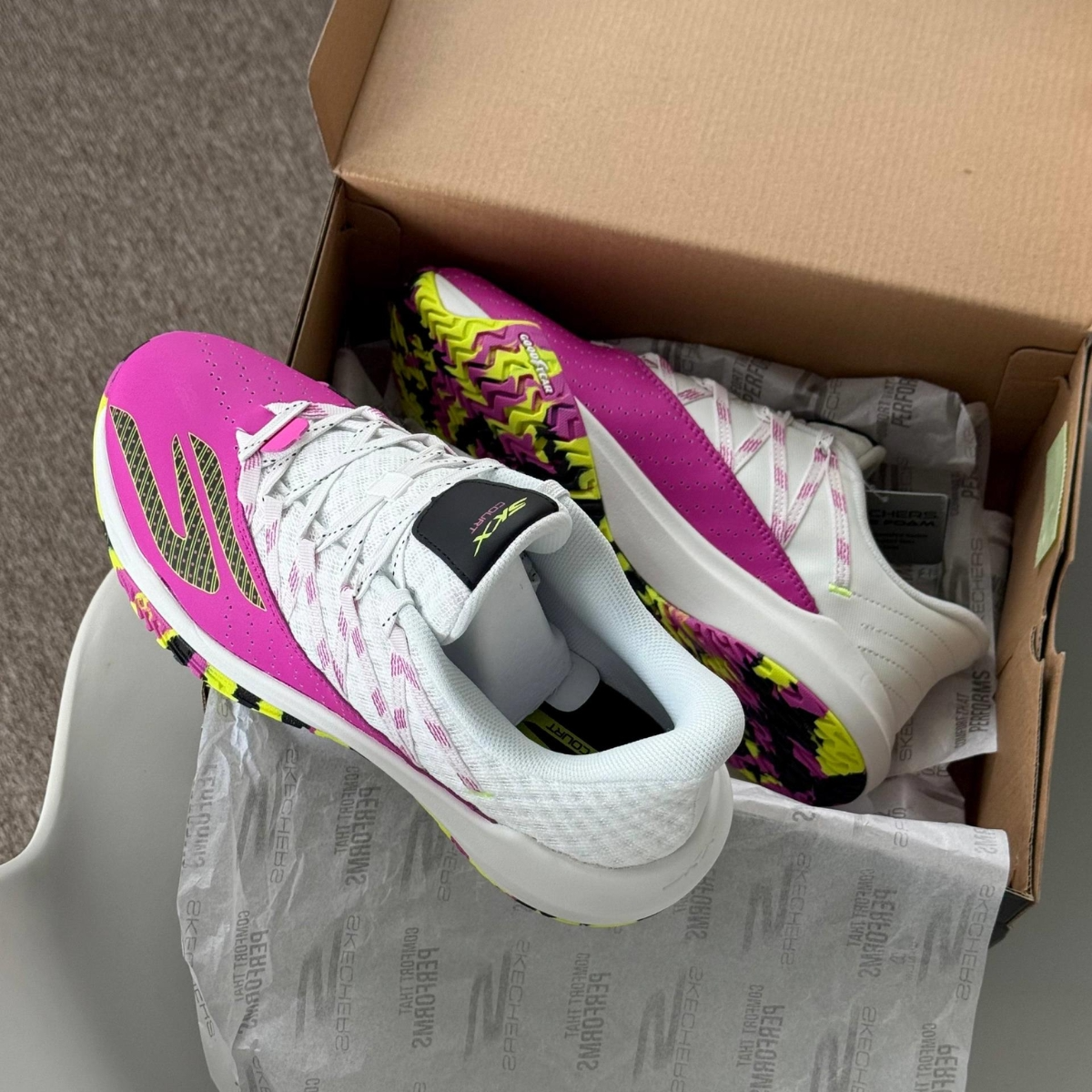 Alternative view of Giày Skechers Viper Court Rally 'Pink White' 172110C-HPBK