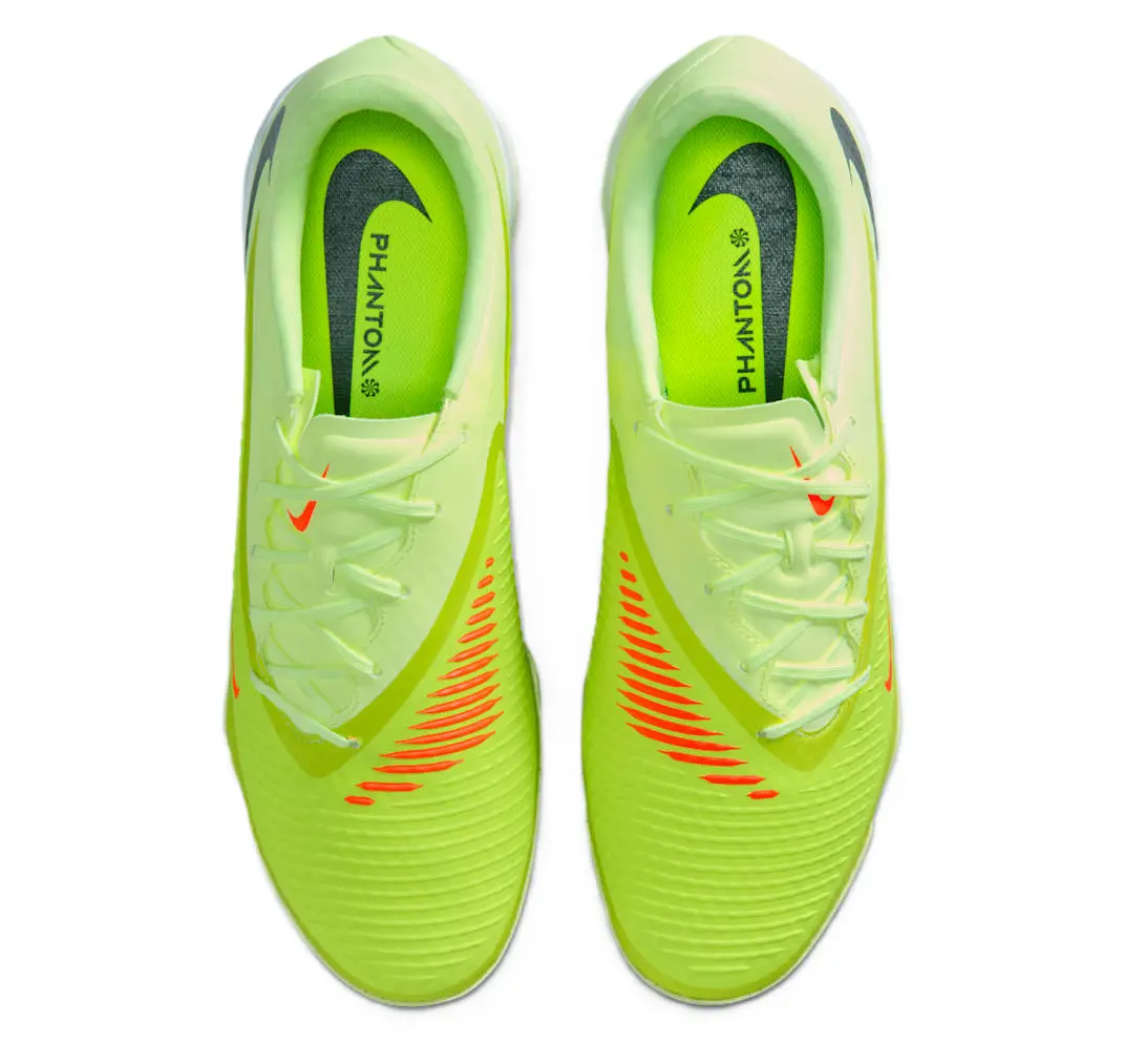 Alternative view of Giày Nike Phantom 6 Low Academy Turf 'Hyper Crimson' HQ2325-800