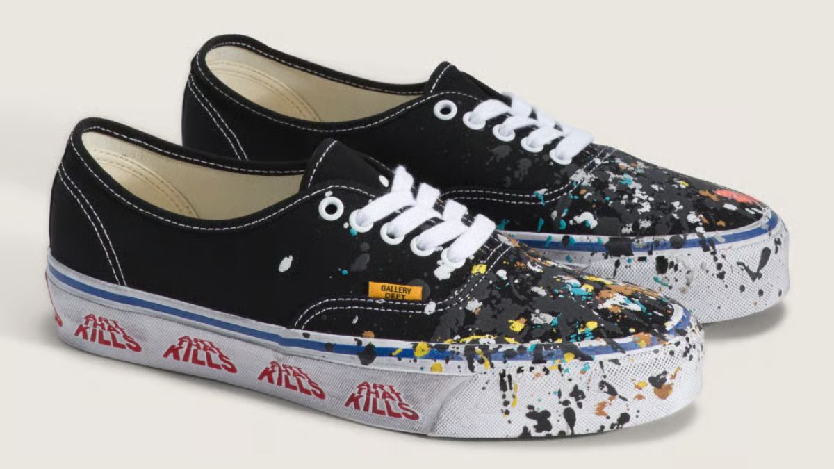 Giay Vans Authentic 44 Art That Kills Black voi thiet ke vet son doc dao tu Gallery Dept.