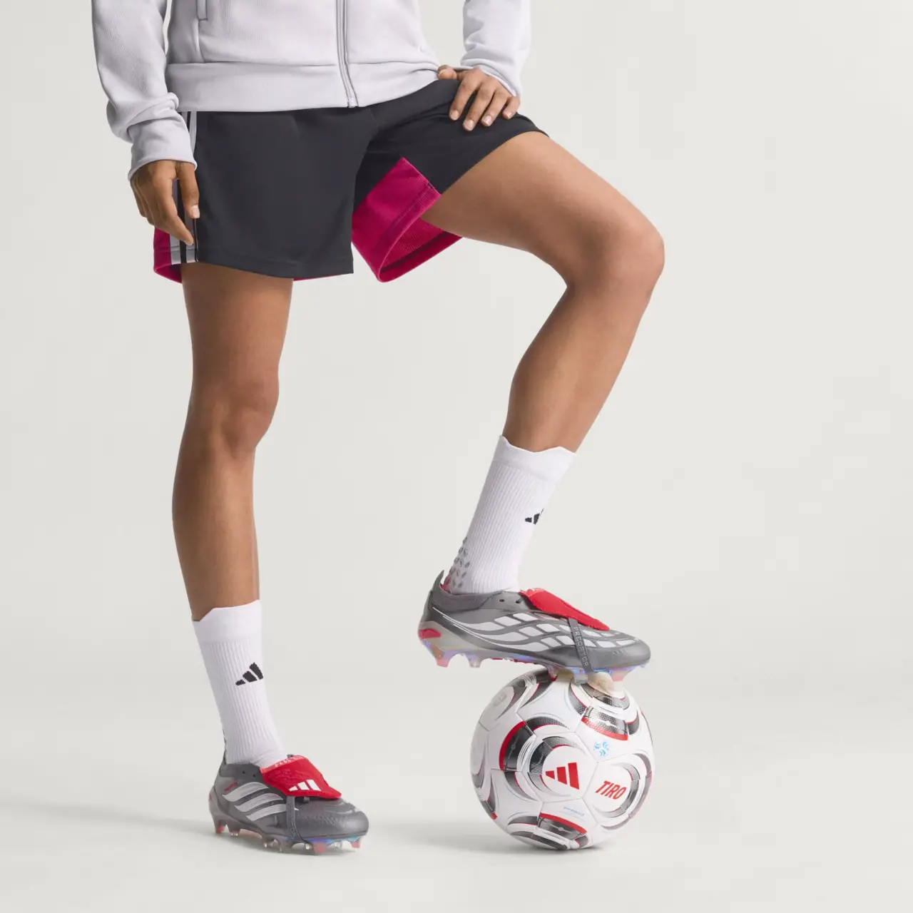 Alternative view of Giày Adidas Predator 'Finishers Steel Pack' JS0379