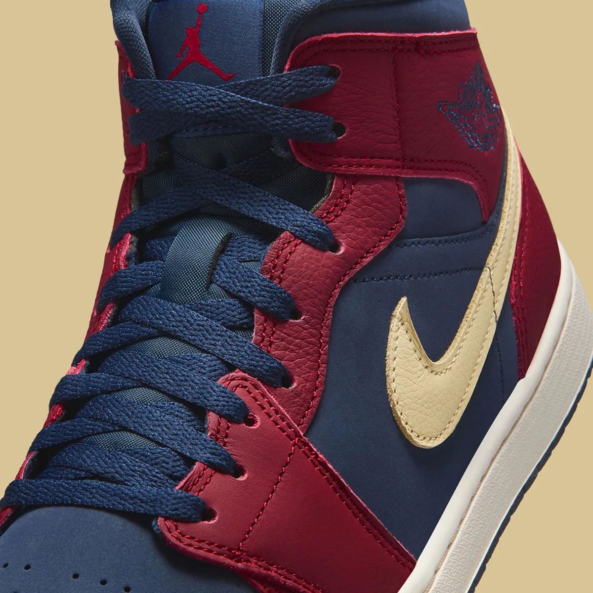 Giày Nike Air Jordan 1 Mid 'Team Red' IO7449-600 - Ảnh 5