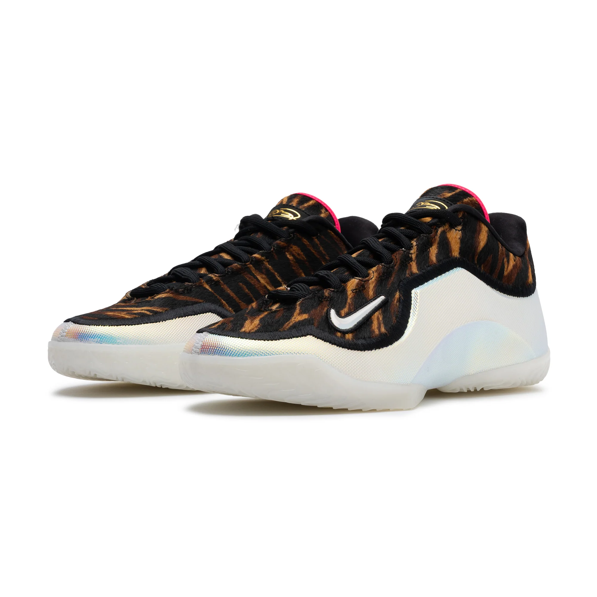 Alternative view of Giày Nike LeBron 23 'Heat Wave' IO1115-100