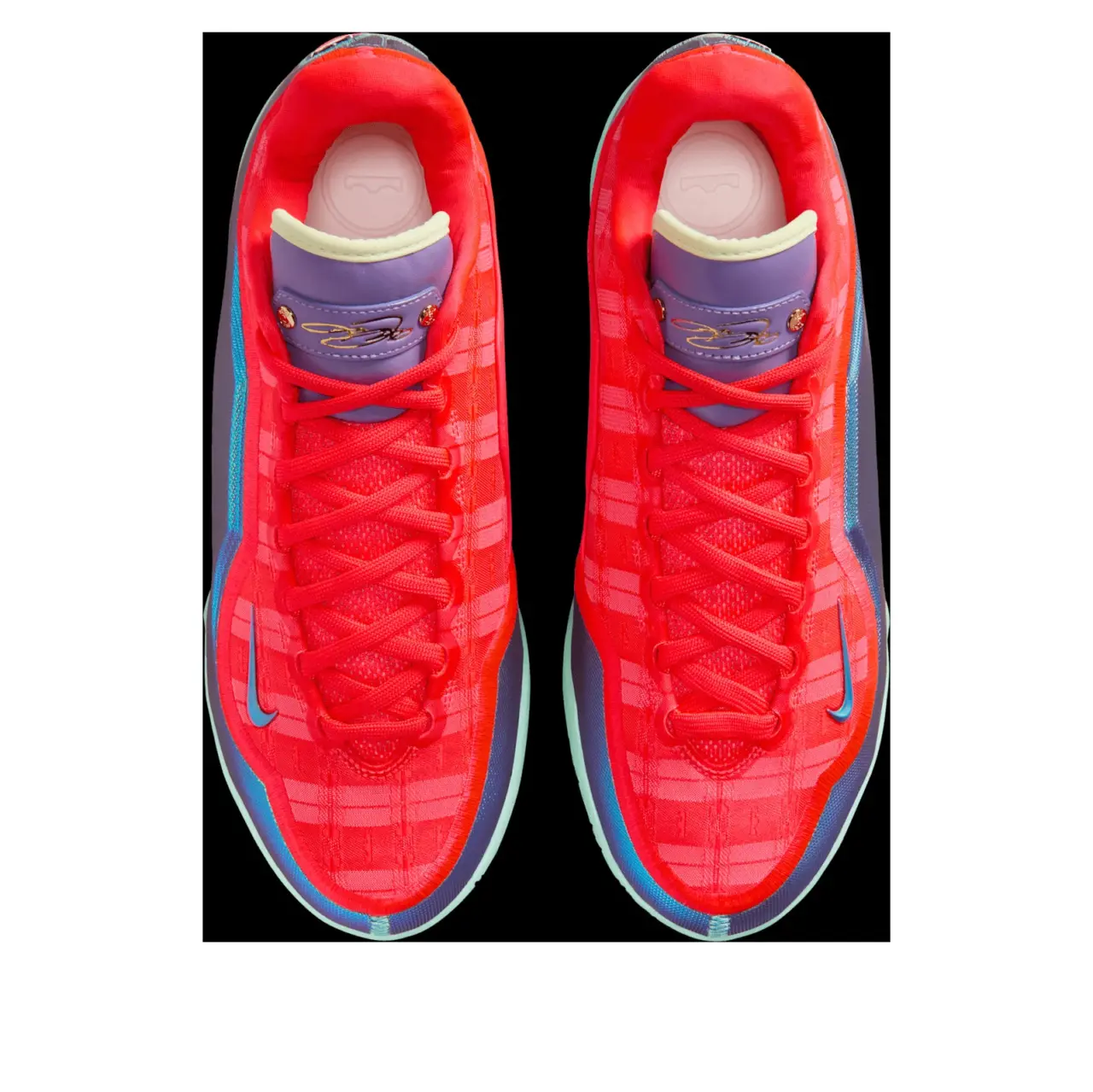 Alternative view of Giày Nike LeBron 23 ‘Stocking Stuffer’ IH1513-600