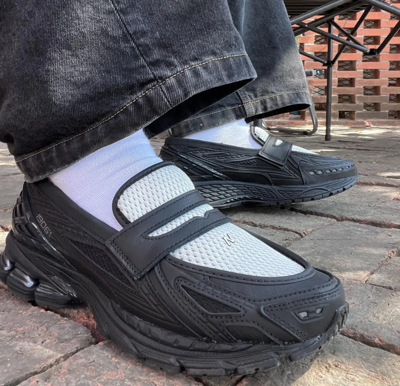 Alternative view of Giày New Balance 1906L 'Black Angora' U19068G9